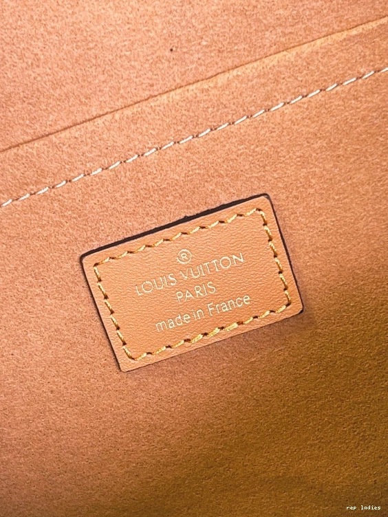 Cheap VUITTON LOUIS ONTHEGO MM 0805